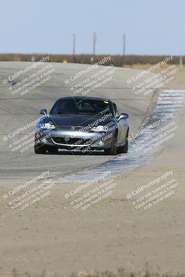media/Nov-16-2024-CalClub SCCA (Sat) [[641f3b2761]]/Group 1/Race (Outside Grapevine)/